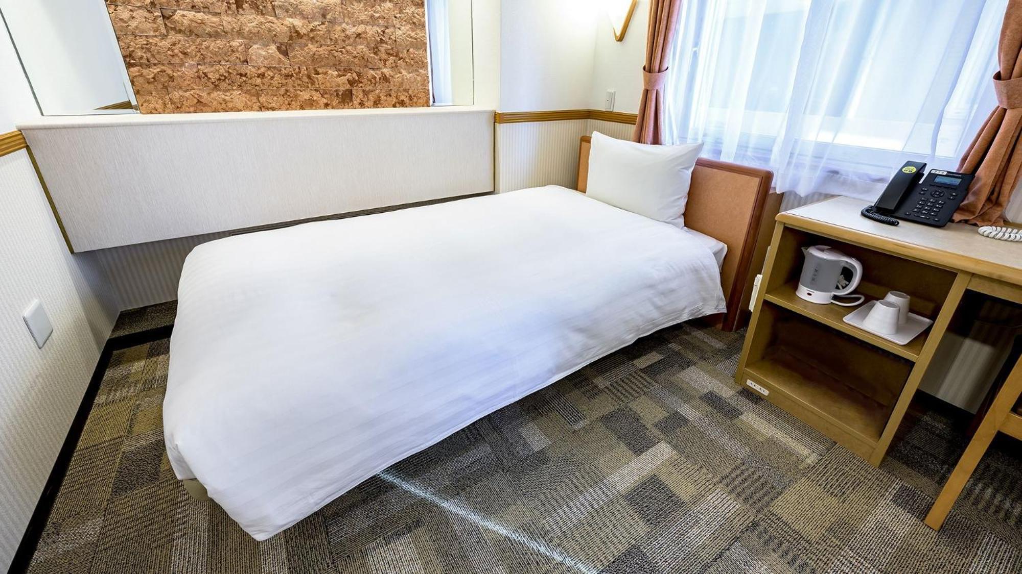 Toyoko Eki Nishi Guchi No 1 Hotel